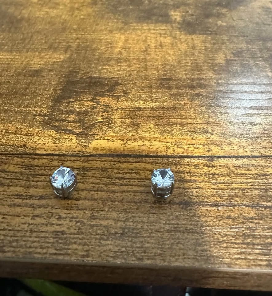 Lightweight Earings Magnetic - photo 2
