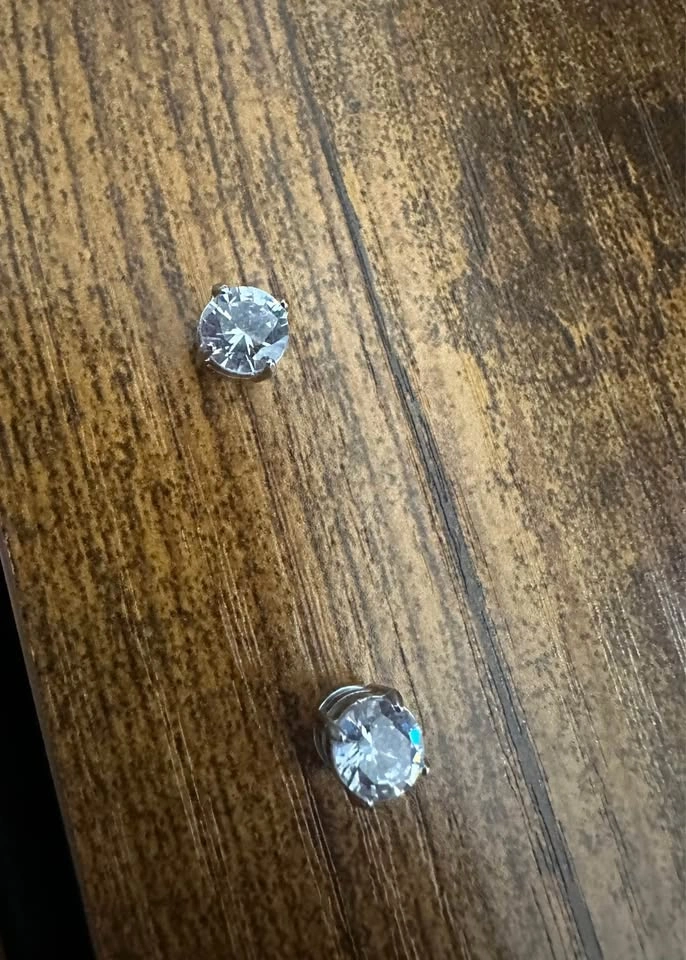 Lightweight Earings Magnetic - photo 3
