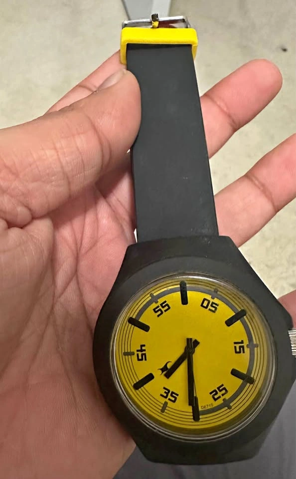 Fastrack Black Color watch