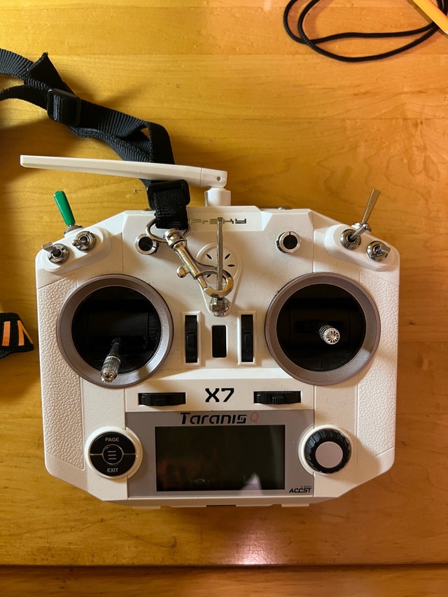FPV drone bundle rtf - photo 4