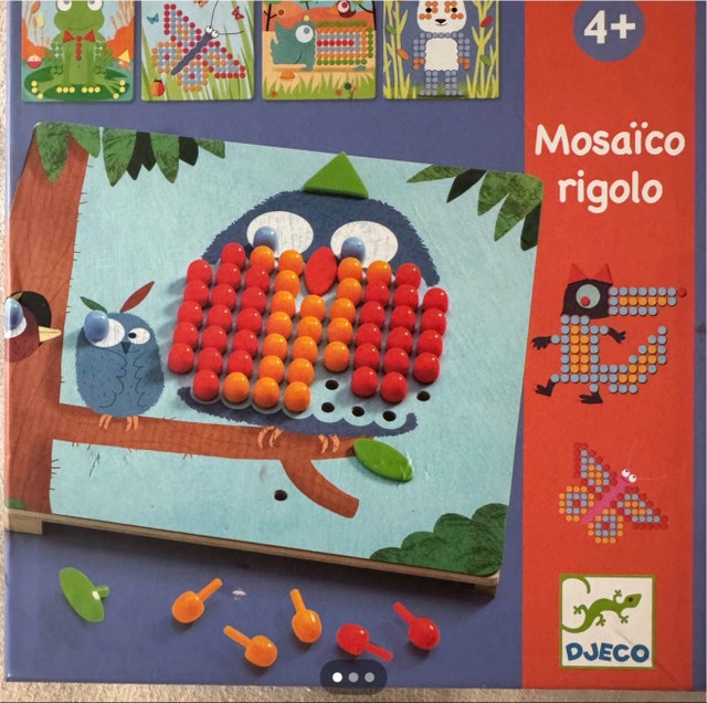 Djeco Mosaico Rigolo – Creative Peg Mosaic Game (Ages 4+)