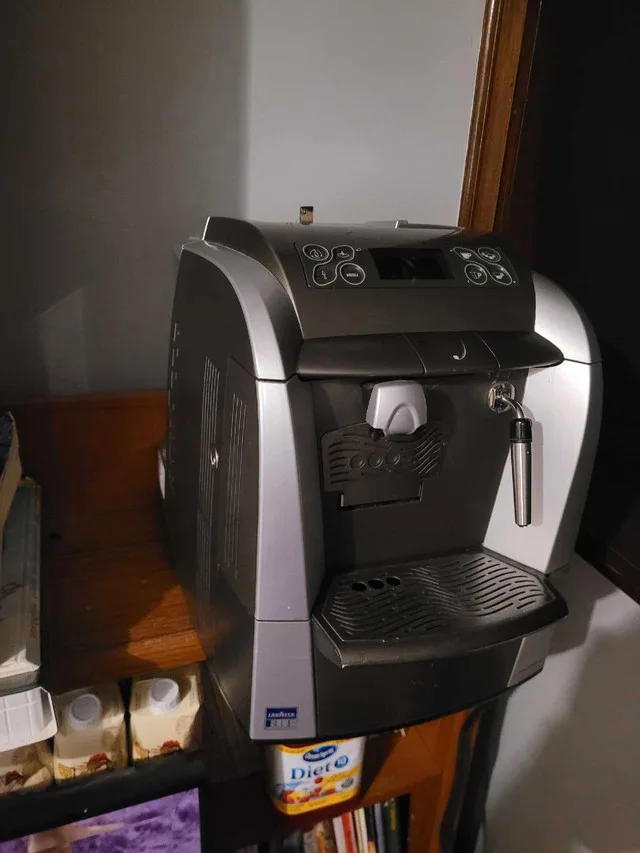 Lavazza Espresso Brewing Machine image indicator(2)