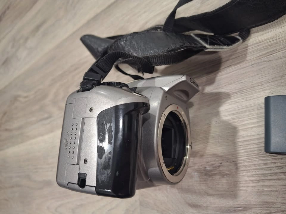 Canon EOS Digital Rebel XT DSLR Camera Body Bundle - photo 3