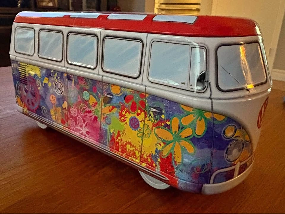 New VW Bus Collectible Tin & 550-Piece Jigsaw Puzzle