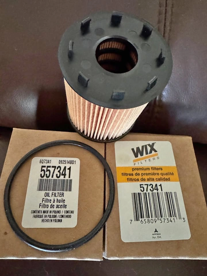 New WIX 57341 Oil Filter - Fits Dodge Dart / Fiat 500 / Jeep Ren
