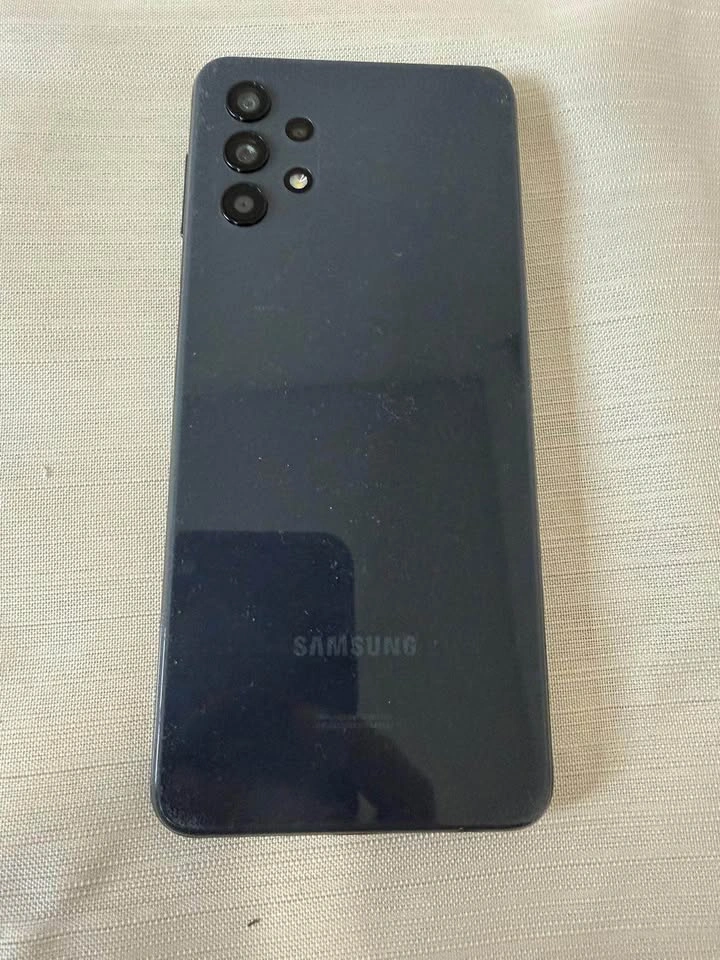 Samsung Galaxy A32 - photo 2