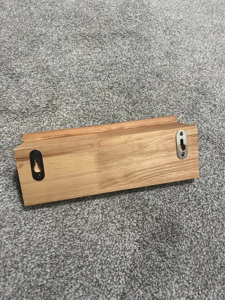 Wooden Key Holder Shelf - photo 3