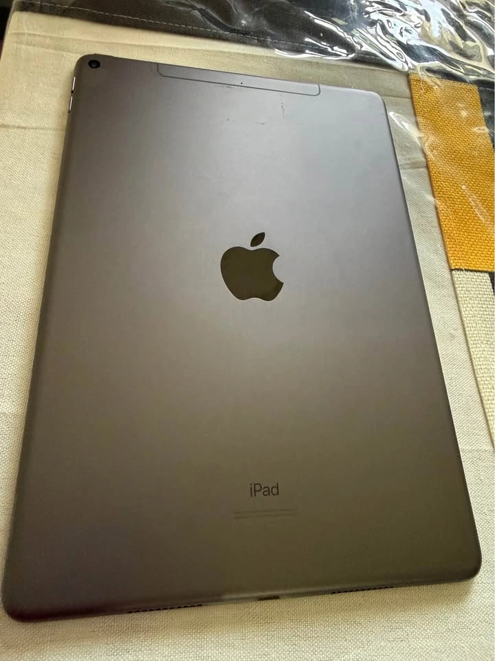 Apple iPad Air 3rd Gen. Cellular- 256GB - photo 3