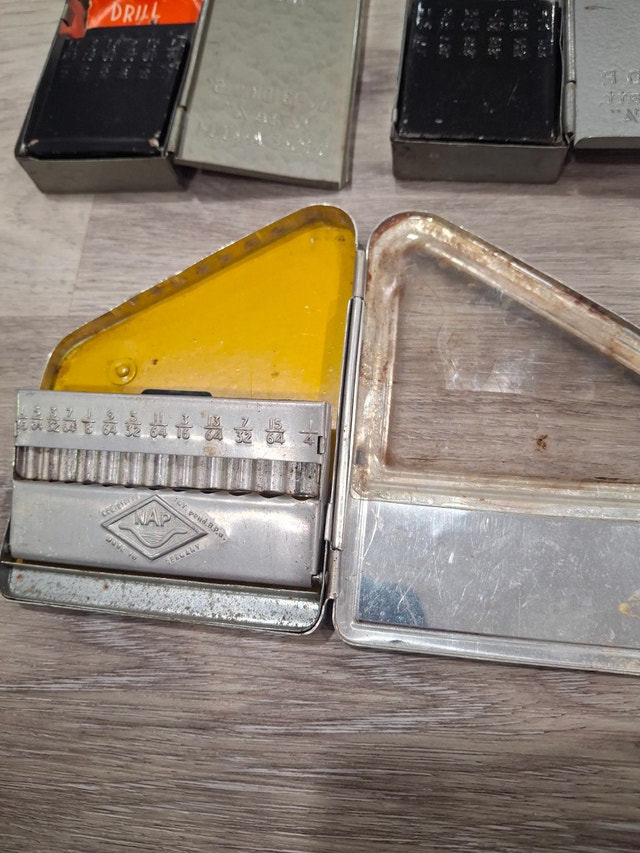 Vintage Victor and Bushman Metal Drill Index Cases - photo 4