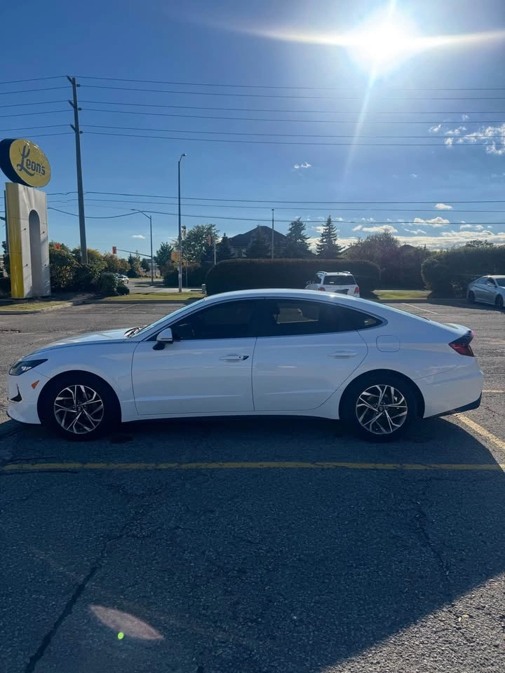 2022 Hyundai Sonata - photo 3