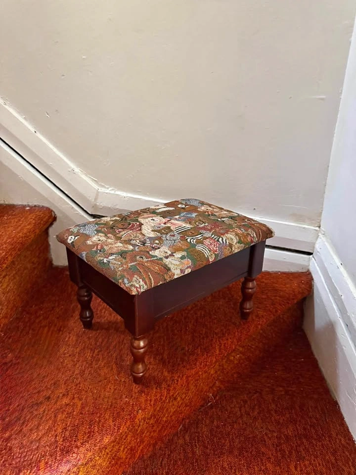 Vintage Teddy Bear Tapestry Storage Ottoman / Footstool – Wooden