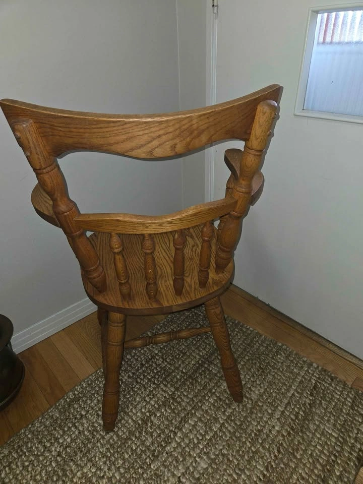 Solid Oak Captain’s Armchair / Accent Desk Chair - photo 2