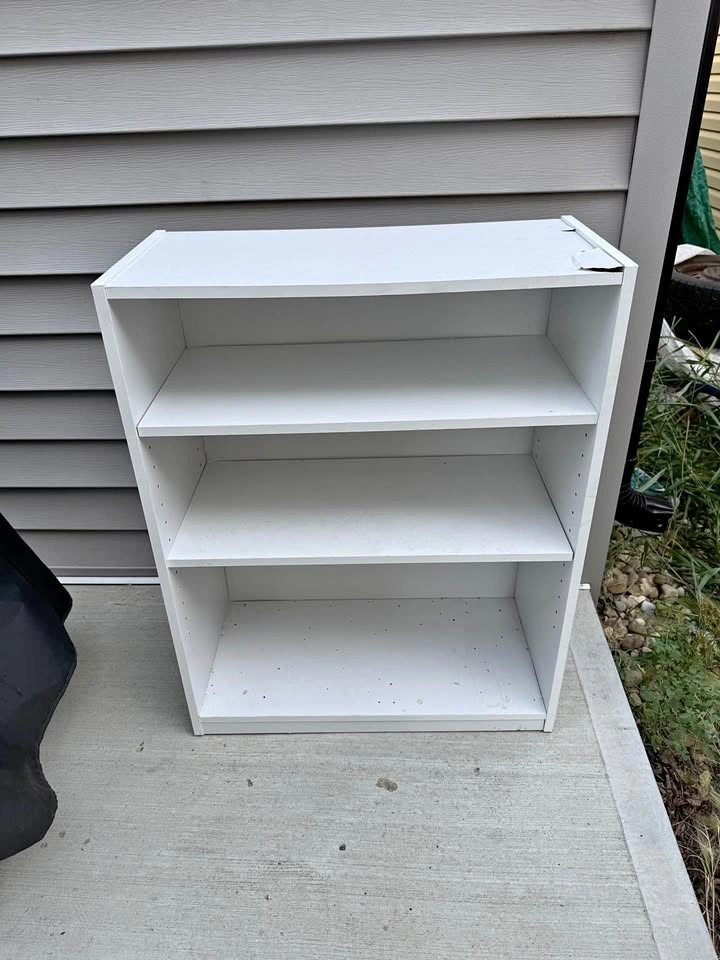 Bookshelf for free