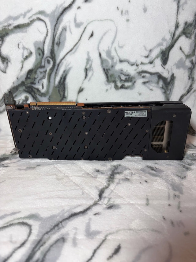 AMD 6800xt XFX Speedster SWFT 319 - 16GB - photo 3
