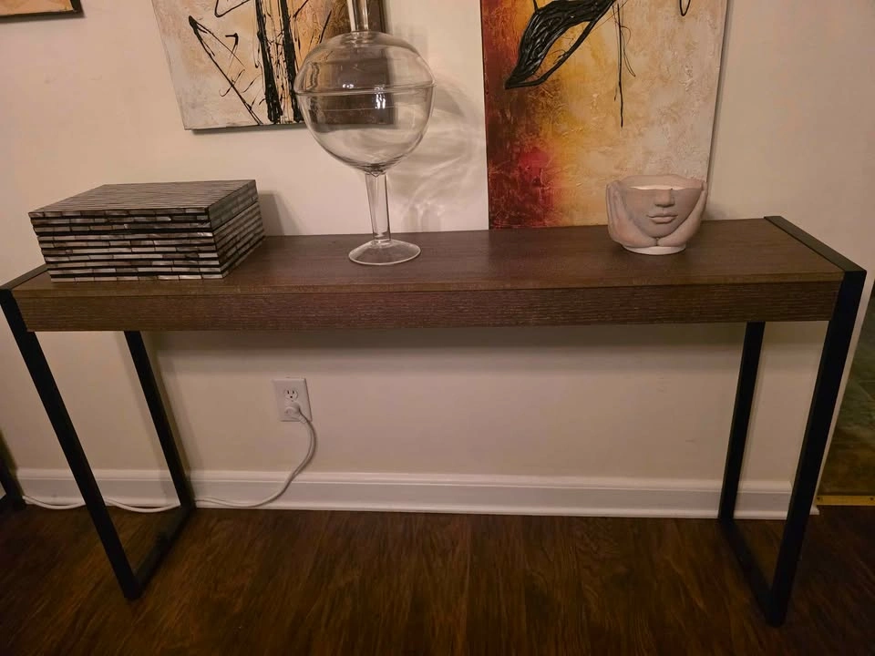 Console Table - photo 2