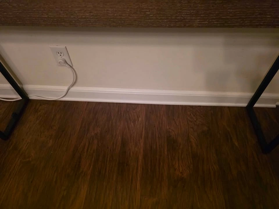 Console Table - photo 4