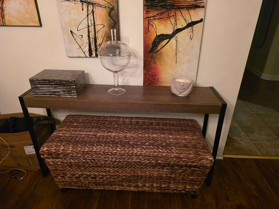 Console Table - photo 5