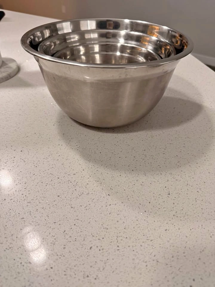 Set of 3 Stainless Steel Mixing Bowls