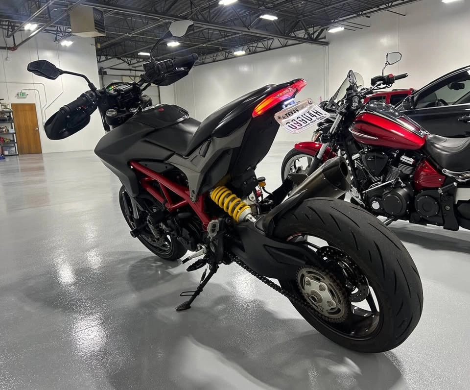 2015 Ducati Hypermotard - photo 3
