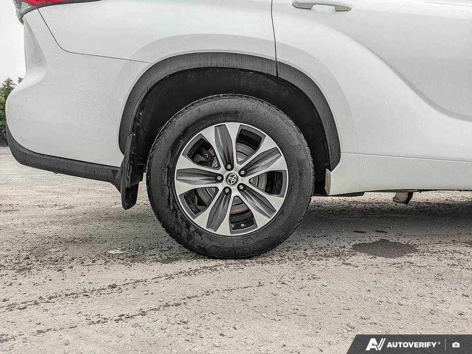 2022 Toyota Highlander - photo 4