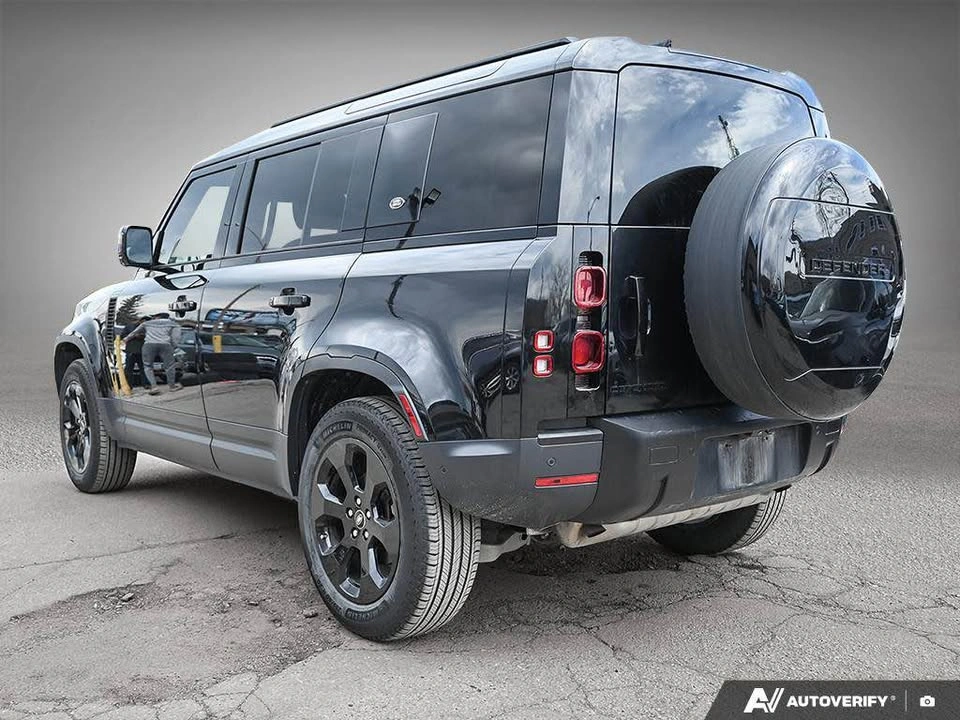 2021 Land Rover Defender - photo 3