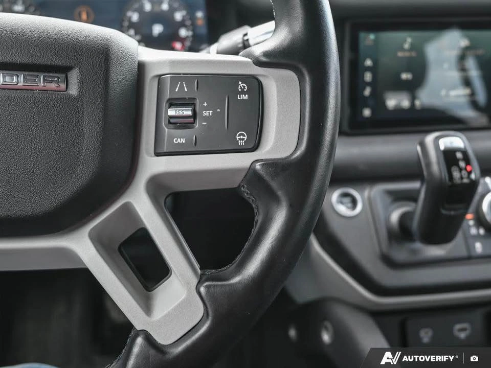 2021 Land Rover Defender - photo 4