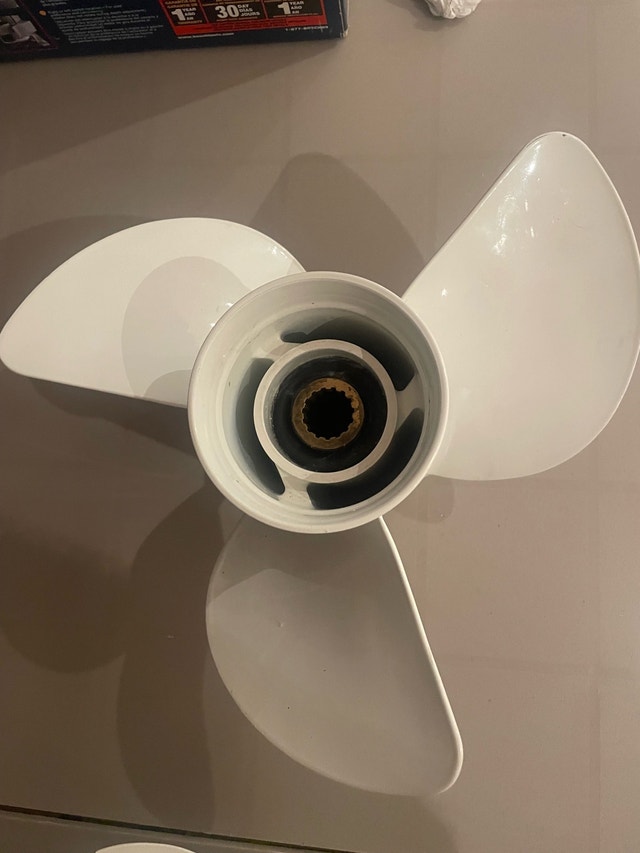 13 ¼” x 17 -K propeller - new - photo 3