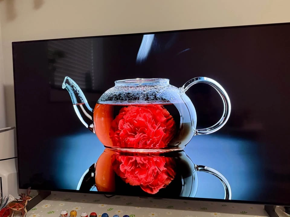 LG 65” B5 OLED TV - photo 3