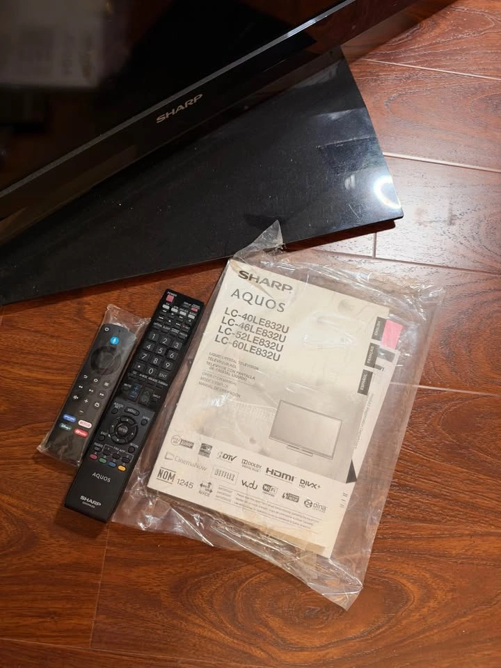 Moving sale 46” Sharp AQUOS FHD + Fire TV stick - photo 5