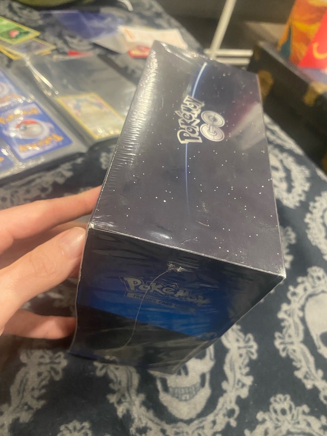 Pokémon Go ETB Elite Trainer Box Sealed - photo 2