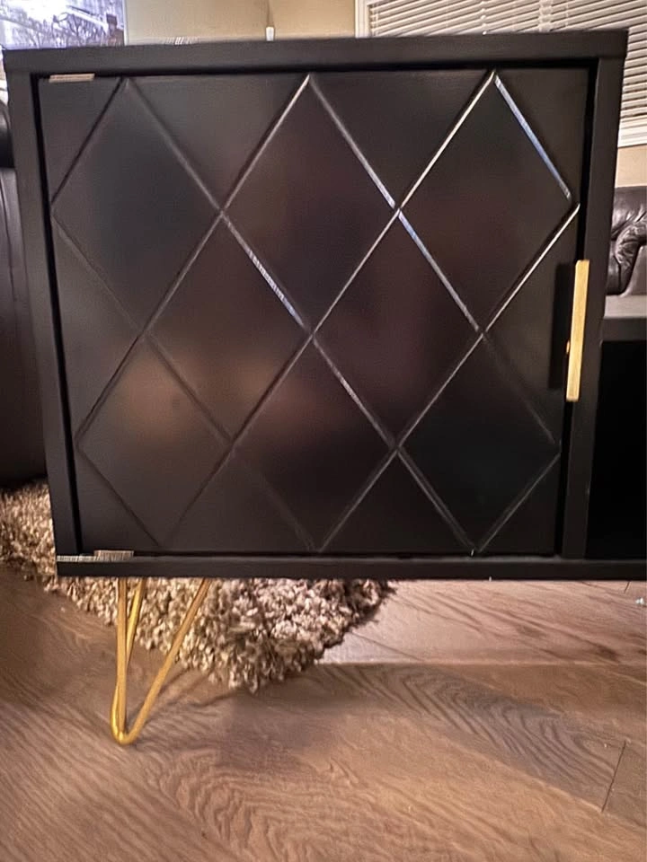 Side end table and storage cabinet - photo 2