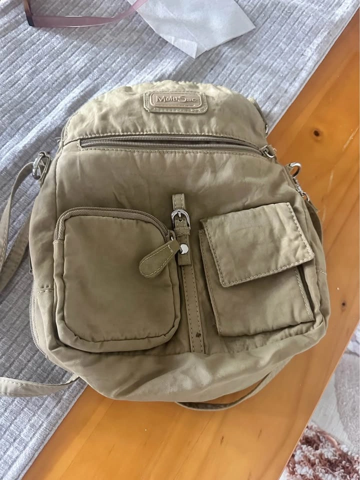 Purse/backpack - photo 2