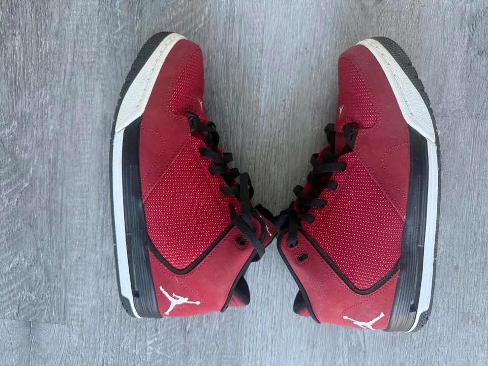 Red Jordan Flight Sneakers - photo 2