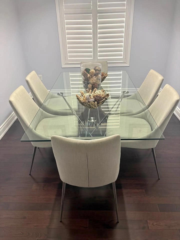 Glass Dining set with 6 Chairs