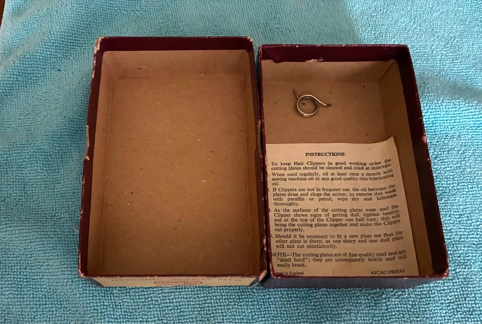 Vintage Premier Chromed Manual Hair Clipper No. X91 - photo 5