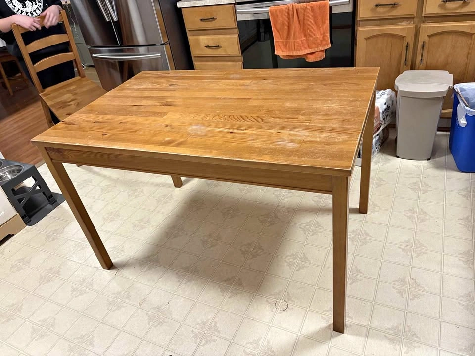 Solid Wood Pine Dining Table and Four matching chairs