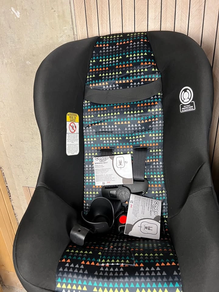 COSCO SCENERA NEXT CONVERTIBLE CAR SEAT - TRIANGLES - photo 5