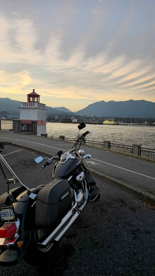 2005 Suzuki Boulevard C50 - photo 2