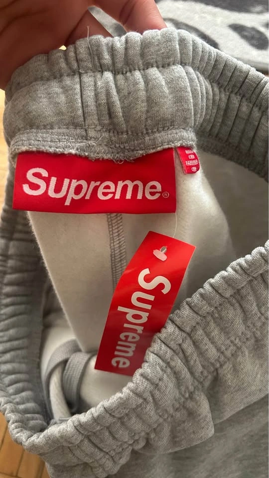 Supreme Tracksuit - photo 2