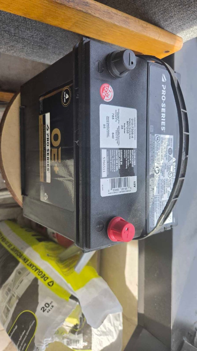 Brand new group 35 car battery oe+ pro series