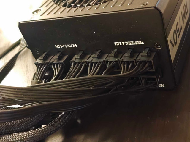 Corsair RM750X ATX Power Supply - photo 3