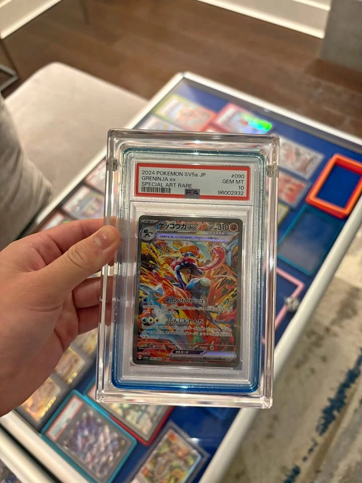 Premium Acrylic Case (Fits PSA Slabs)