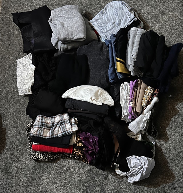 Women's Clothing Bundle - 60 to 70 Items