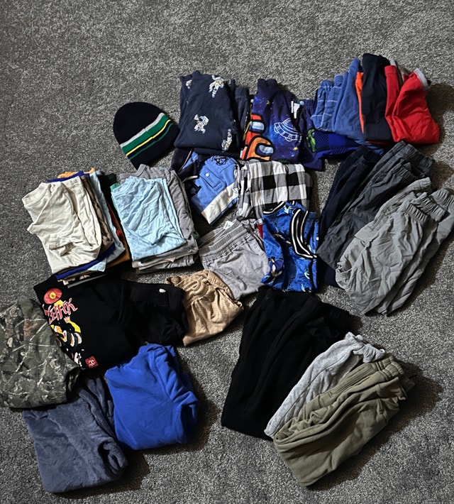 Boys bundle of clothes - photo 2