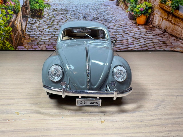 1:18 Brand New 1955 Volkswagen Käfer Beetle diecast model car - photo 2