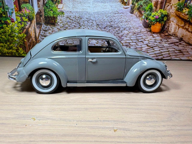 1:18 Brand New 1955 Volkswagen Käfer Beetle diecast model car - photo 3