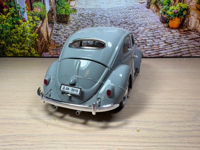 1:18 Brand New 1955 Volkswagen Käfer Beetle diecast model car - photo 4