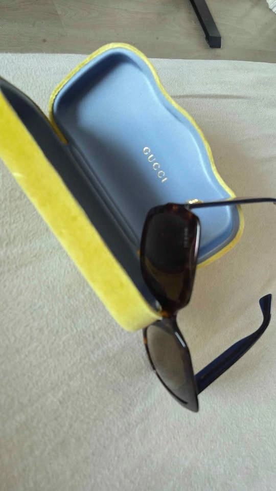 Gucci Tortoise Shell Sunglasses - photo 4