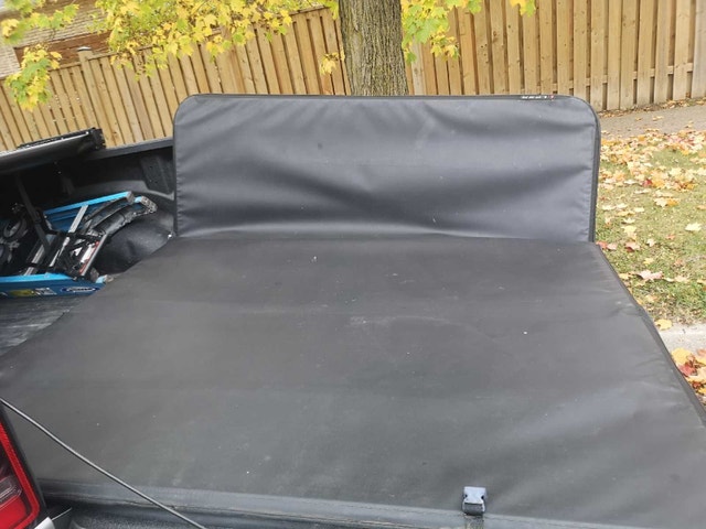 Leer Soft Fold Tonneau Cover