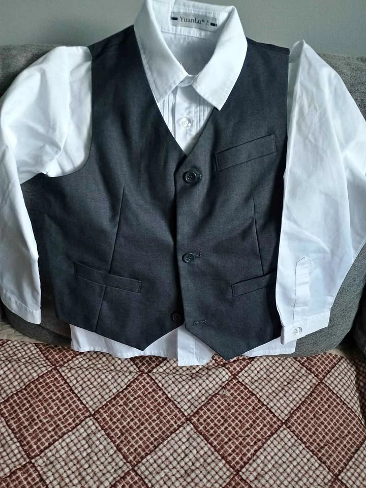 YuanLu Boys suit Shirt Set Size 7